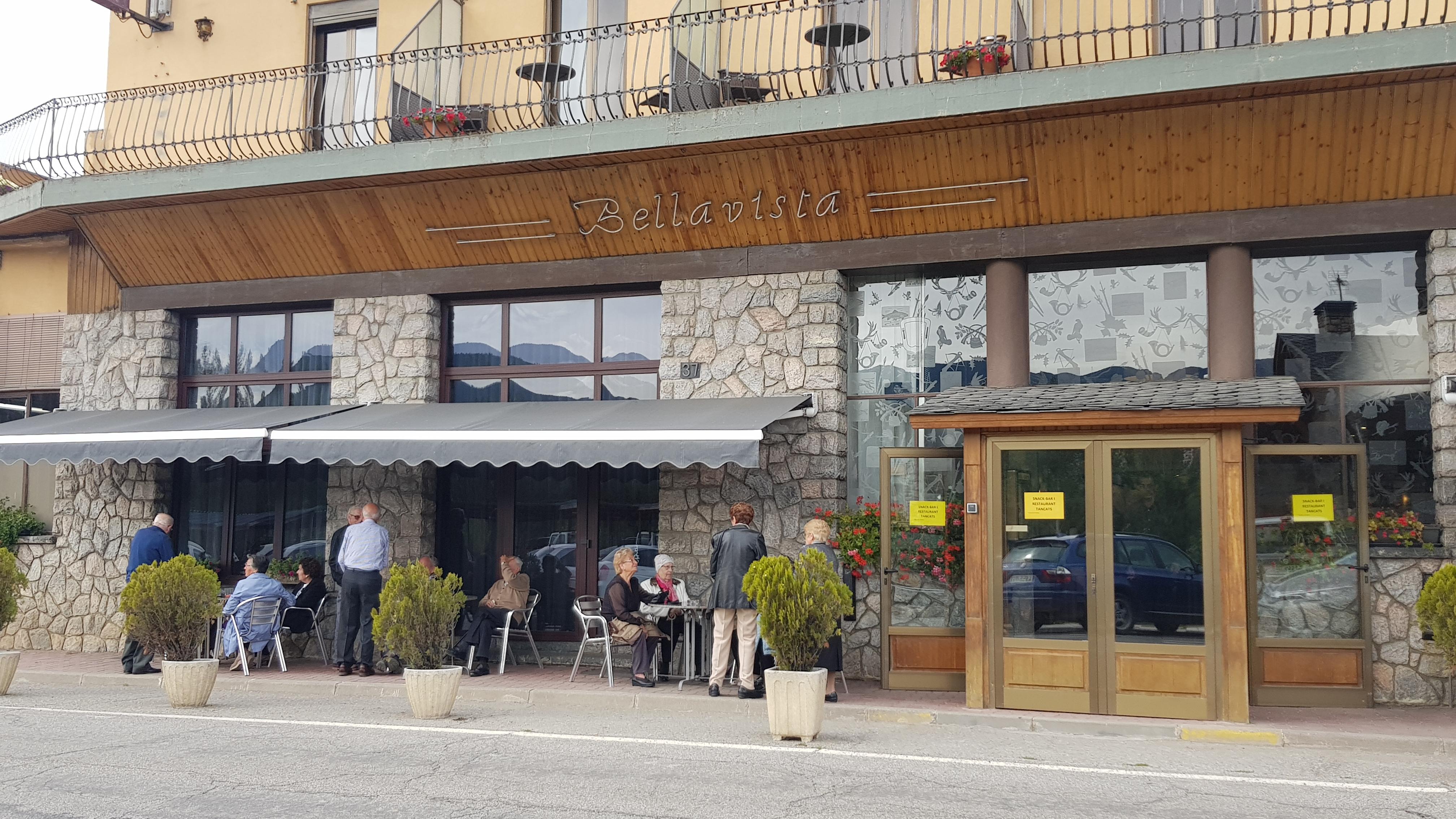 Hotel Bellavista Bellver De Cerdanya Exteriör bild
